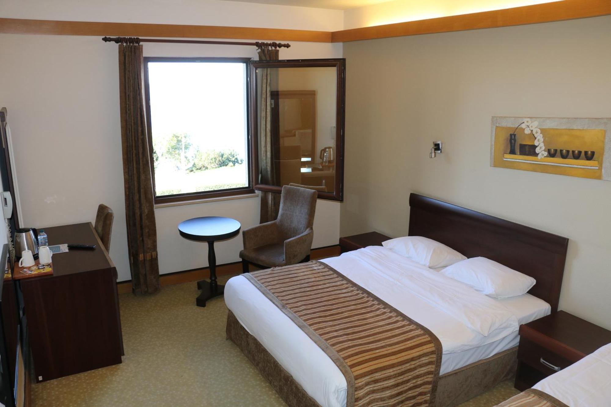 Hotel Lazlakar Sogutlu  Bagian luar foto