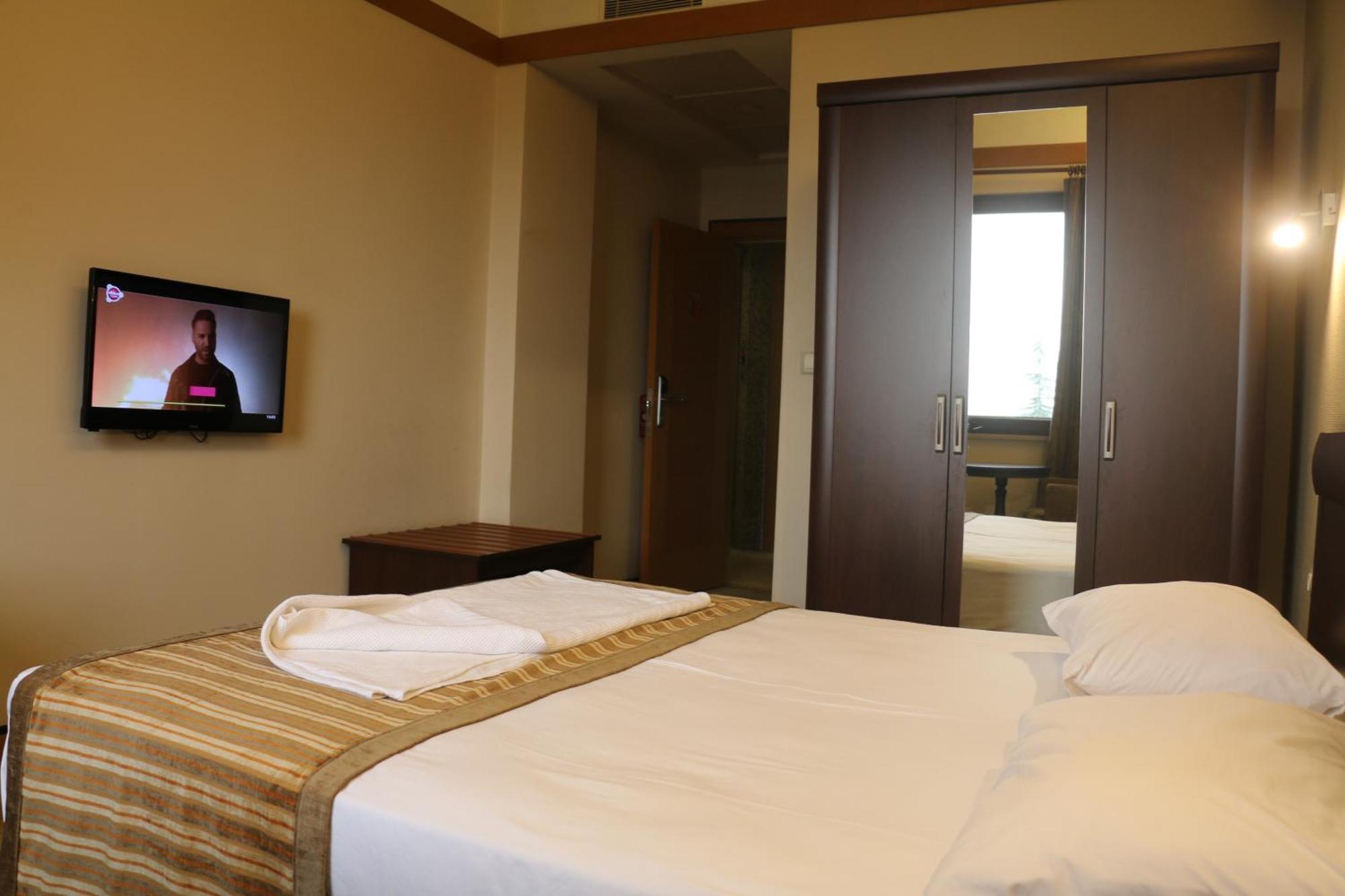 Hotel Lazlakar Sogutlu  Bagian luar foto